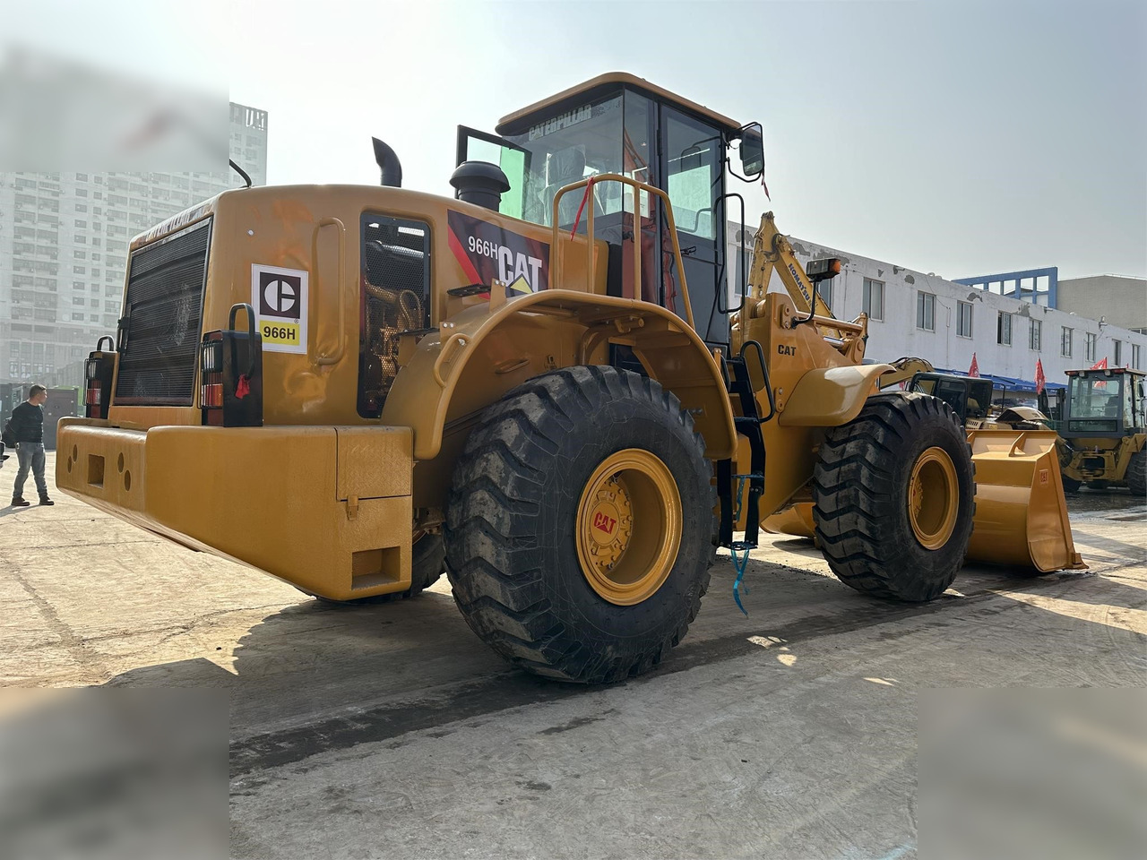 CATERPILLAR 966H - Fadrom me goma: foto 3 CATERPILLAR 966H - Fadrom me goma: foto 3