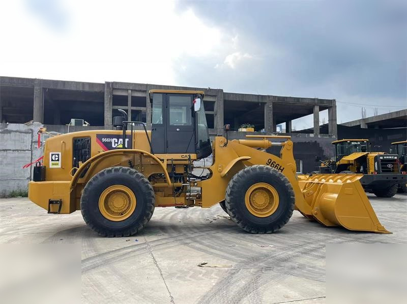 CATERPILLAR 966H - Fadrom me goma: foto 2 CATERPILLAR 966H - Fadrom me goma: foto 2