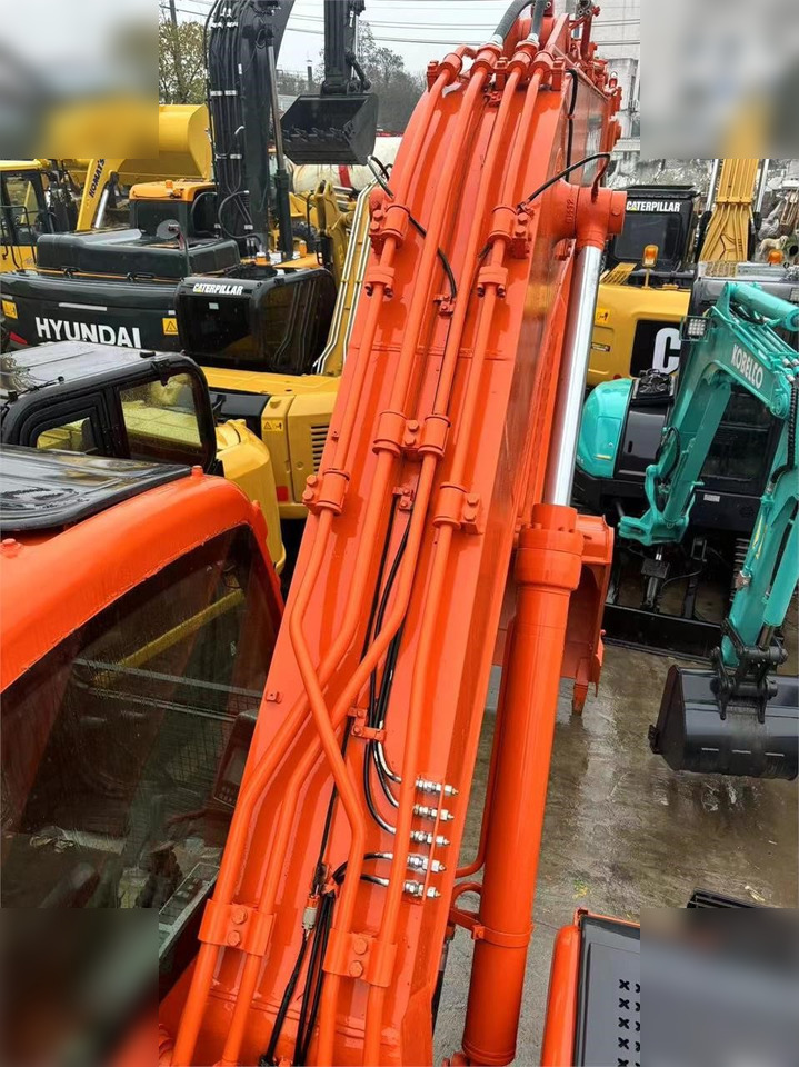 DOOSAN DX225 LC-5 - Ekskavator me zinxhirë: foto 5 DOOSAN DX225 LC-5 - Ekskavator me zinxhirë: foto 5