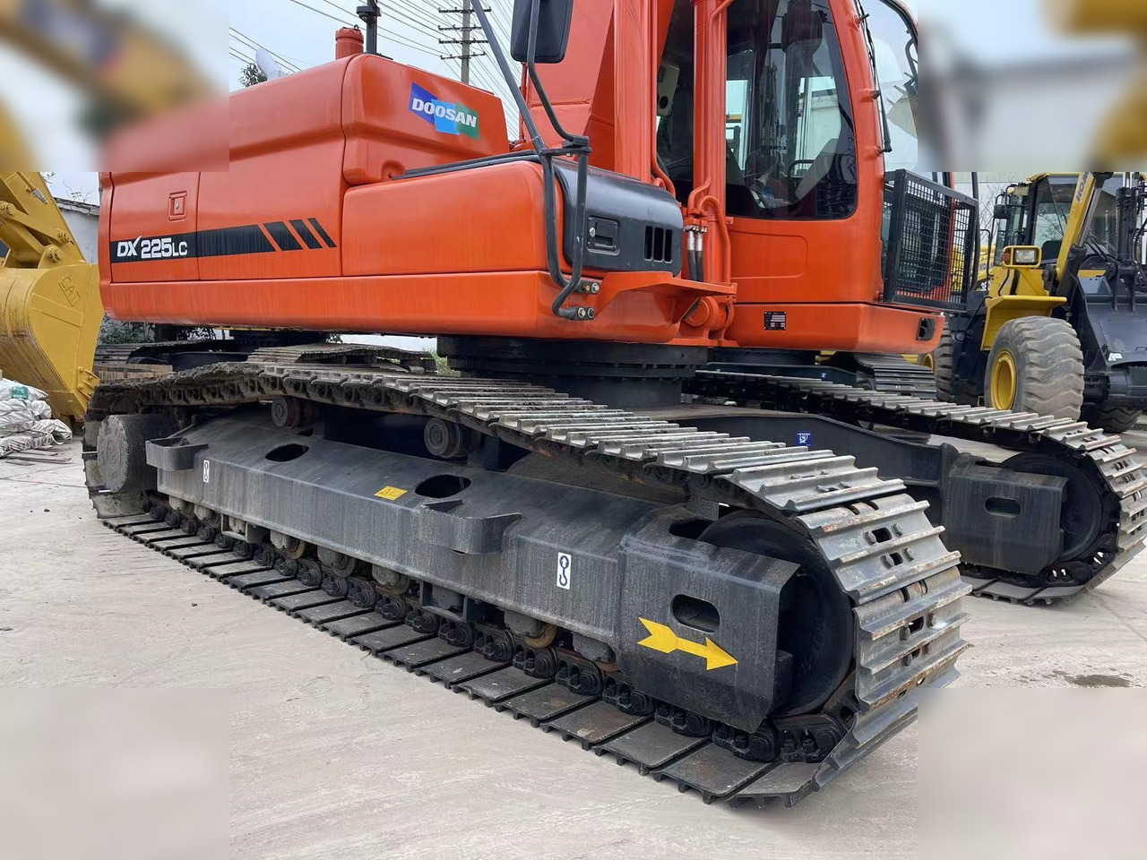 DOOSAN DX225 LC - Ekskavator me zinxhirë: foto 5 DOOSAN DX225 LC - Ekskavator me zinxhirë: foto 5