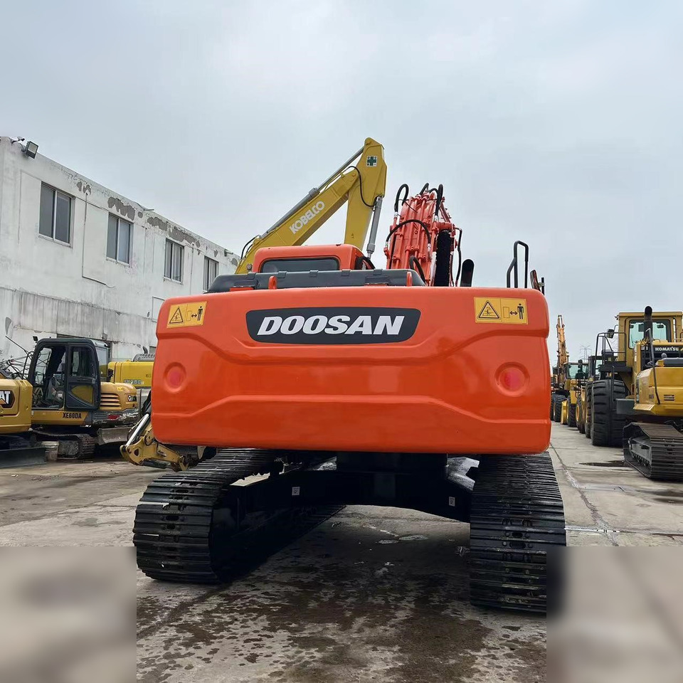 DOOSAN DX225 LCA - Ekskavator me zinxhirë: foto 5 DOOSAN DX225 LCA - Ekskavator me zinxhirë: foto 5