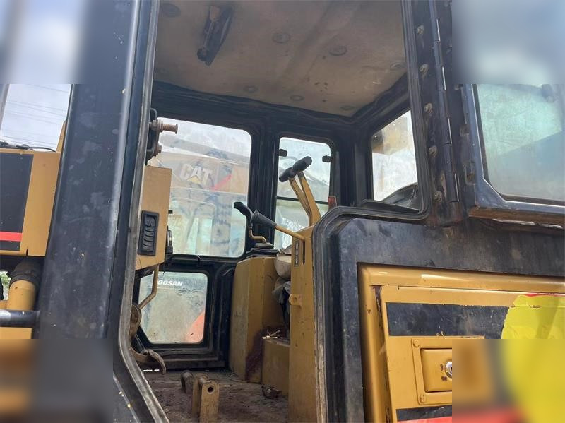 DOOSAN DX225 LCA - Ekskavator me zinxhirë: foto 5 DOOSAN DX225 LCA - Ekskavator me zinxhirë: foto 5