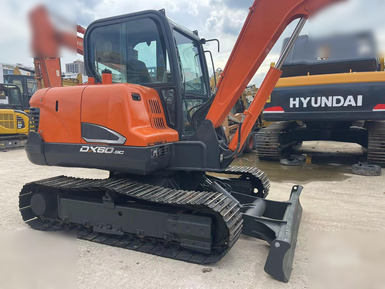 Ekskavator me zinxhirë DOOSAN DX60-9C: foto 6