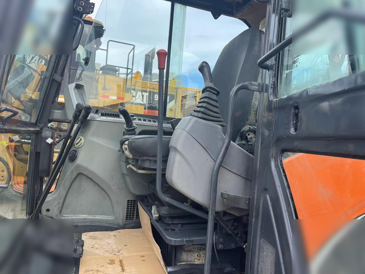 Ekskavator me zinxhirë DOOSAN DX60-9C: foto 9