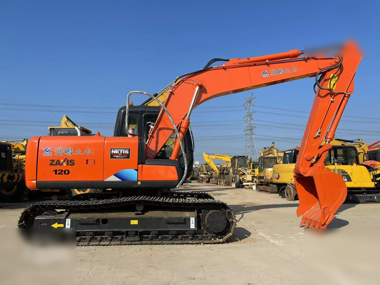 HITACHI ZX120 - Ekskavator me zinxhirë: foto 2 HITACHI ZX120 - Ekskavator me zinxhirë: foto 2