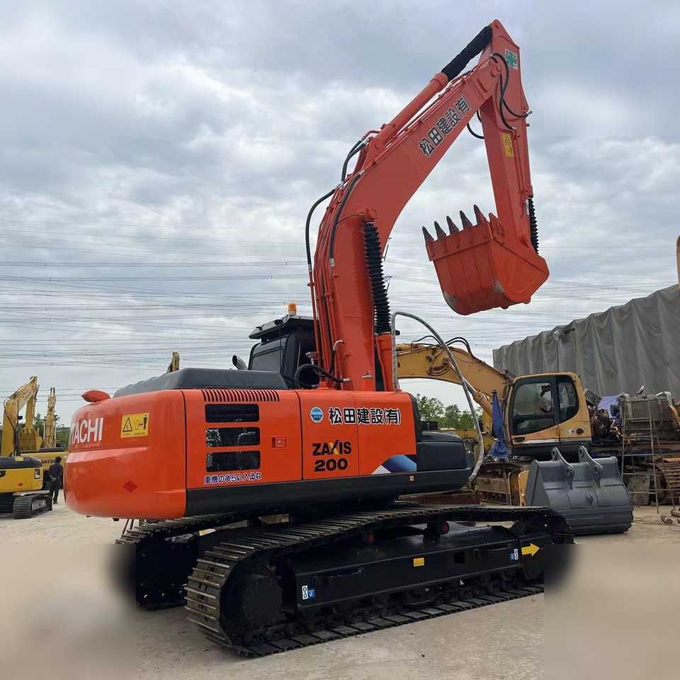 HITACHI ZX200-3G - Ekskavator me zinxhirë: foto 3 HITACHI ZX200-3G - Ekskavator me zinxhirë: foto 3