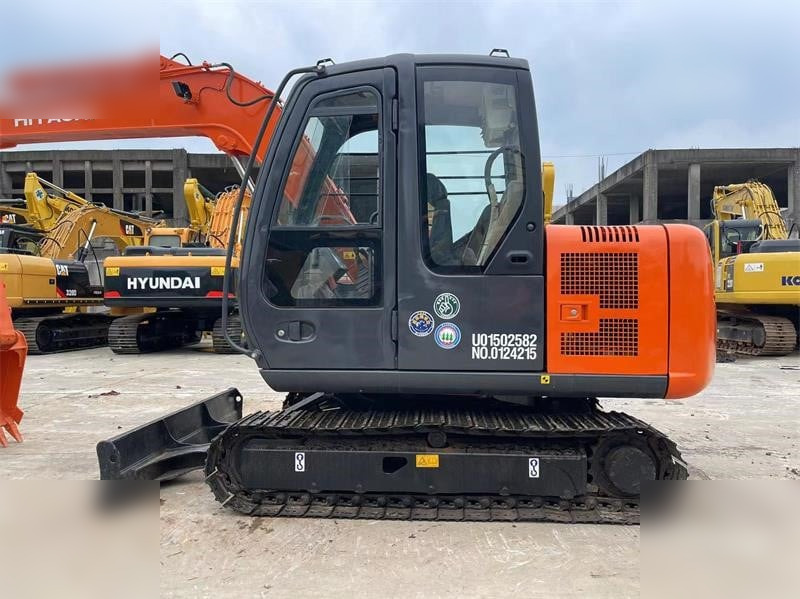 HITACHI ZX60 - Ekskavator me zinxhirë: foto 4 HITACHI ZX60 - Ekskavator me zinxhirë: foto 4