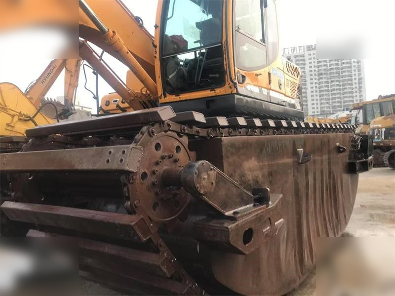HYUNDAI ROBEX 150 LC-9 - Ekskavator me zinxhirë: foto 4 HYUNDAI ROBEX 150 LC-9 - Ekskavator me zinxhirë: foto 4