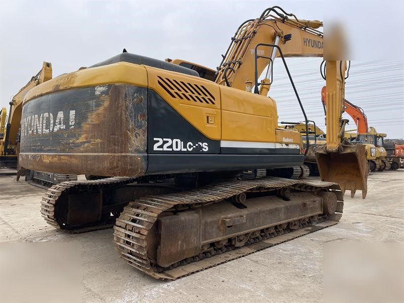 HYUNDAI ROBEX 220 LC-9 - Ekskavator me zinxhirë: foto 3 HYUNDAI ROBEX 220 LC-9 - Ekskavator me zinxhirë: foto 3