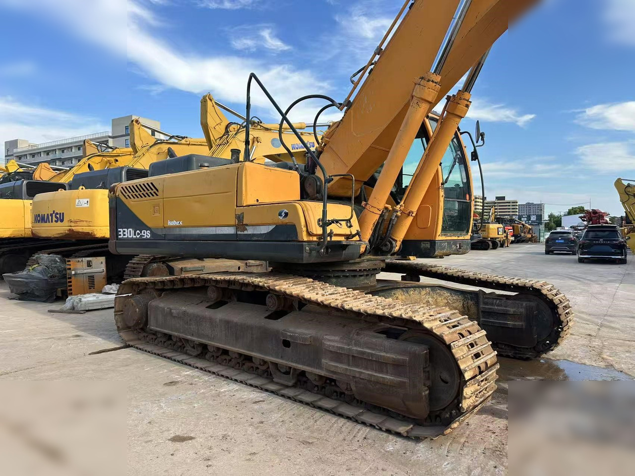 HYUNDAI ROBEX 330 LC-9S - Ekskavator me zinxhirë: foto 4 HYUNDAI ROBEX 330 LC-9S - Ekskavator me zinxhirë: foto 4