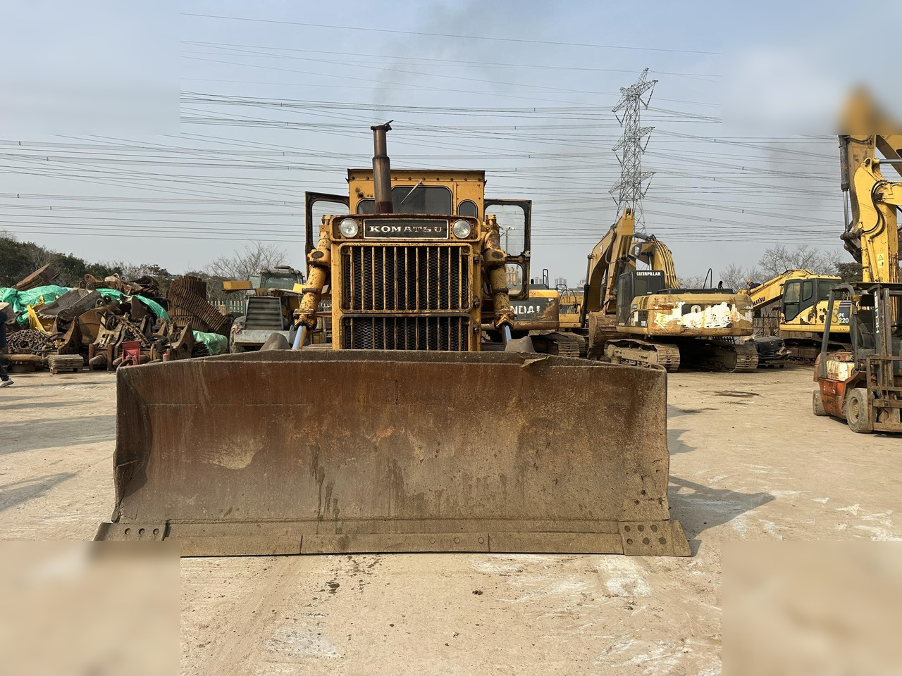 KOMATSU D85-18 - Buldozer: foto 3 KOMATSU D85-18 - Buldozer: foto 3
