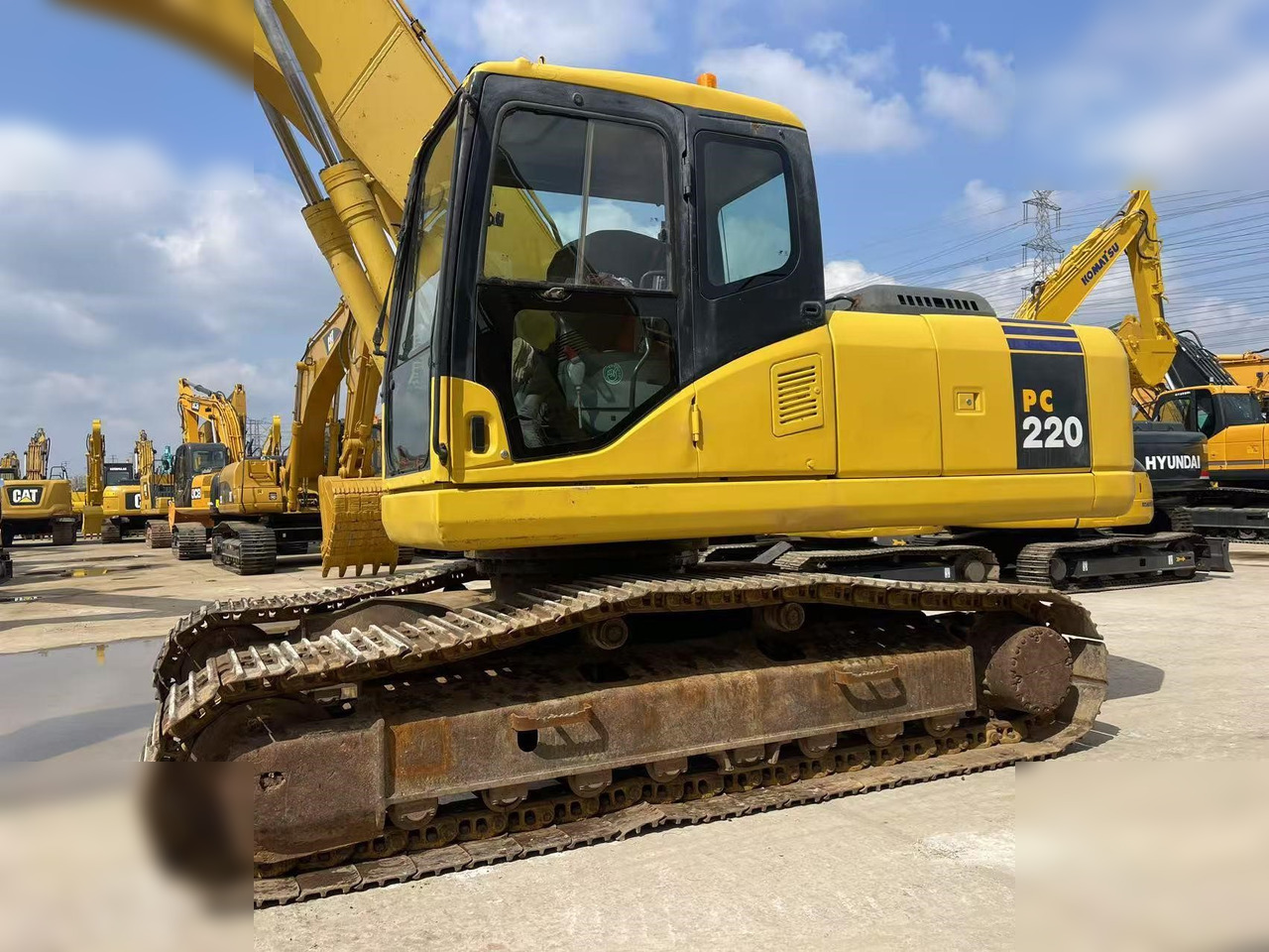 KOMATSU PC220-7 - Ekskavator me zinxhirë: foto 5 KOMATSU PC220-7 - Ekskavator me zinxhirë: foto 5