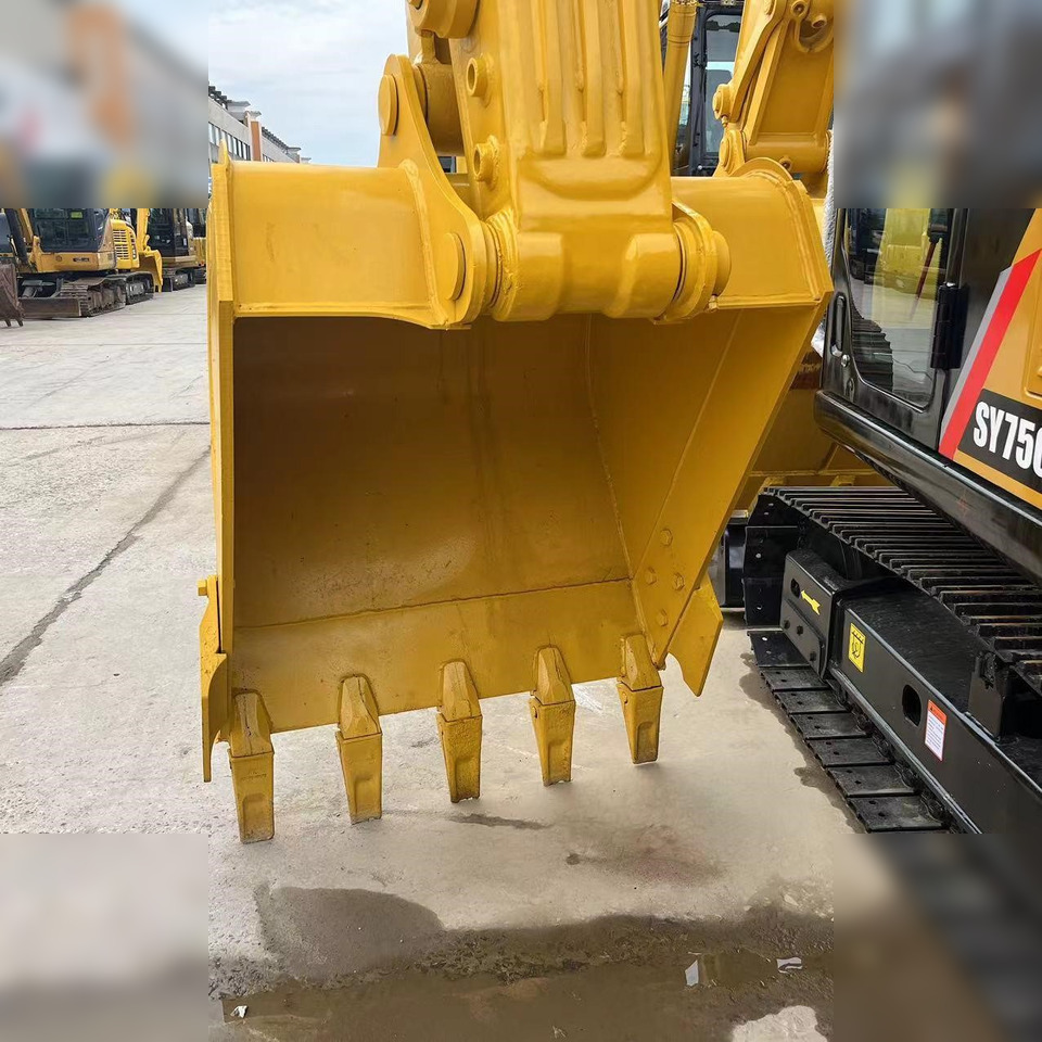 KOMATSU PC240 LC-8M0 - Ekskavator me zinxhirë: foto 5 KOMATSU PC240 LC-8M0 - Ekskavator me zinxhirë: foto 5
