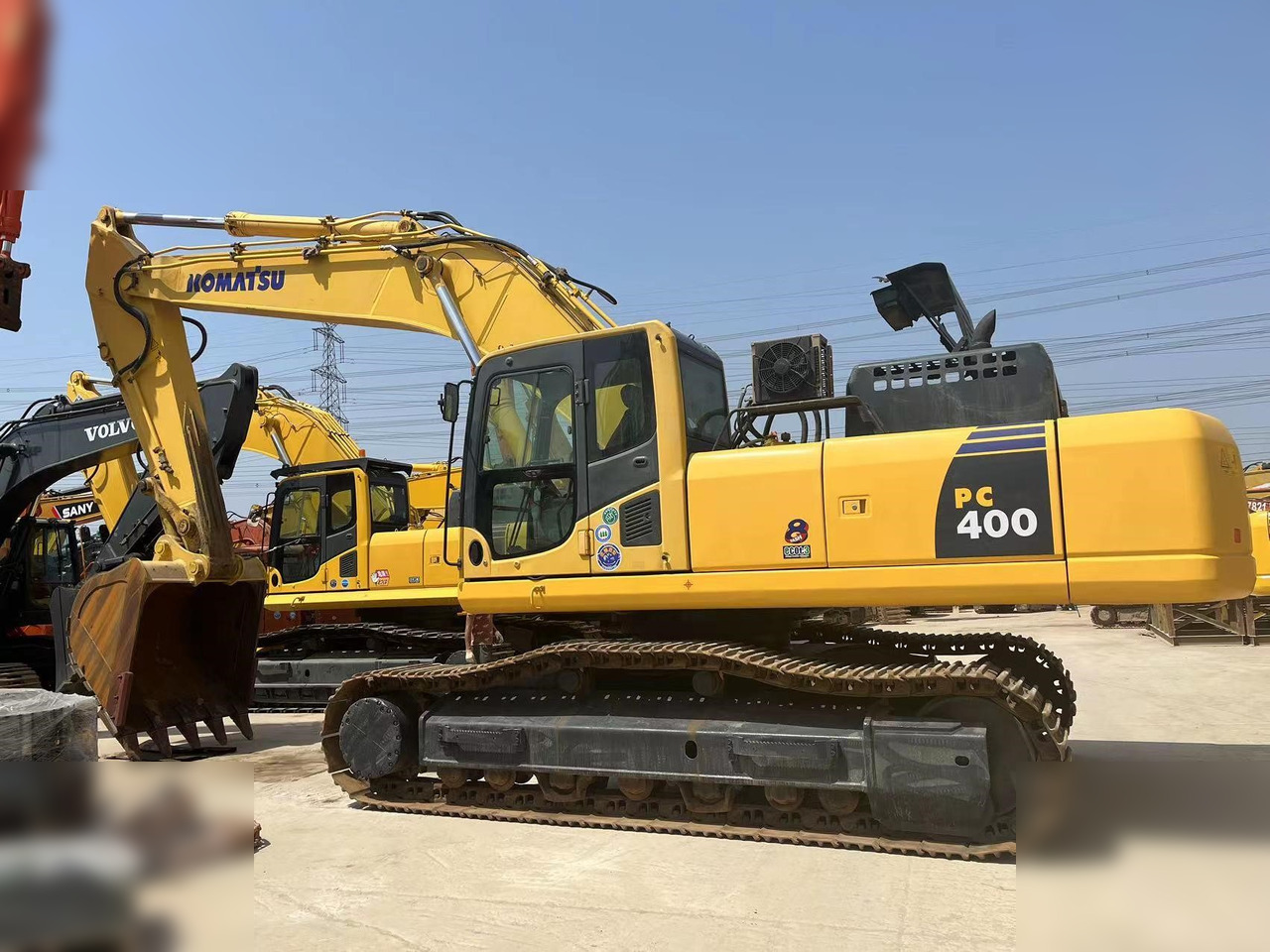 KOMATSU PC400-8 - Ekskavator me zinxhirë: foto 1 KOMATSU PC400-8 - Ekskavator me zinxhirë: foto 1