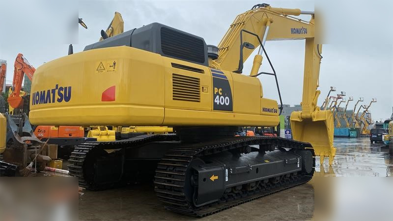 KOMATSU PC400-8 - Ekskavator me zinxhirë: foto 3 KOMATSU PC400-8 - Ekskavator me zinxhirë: foto 3