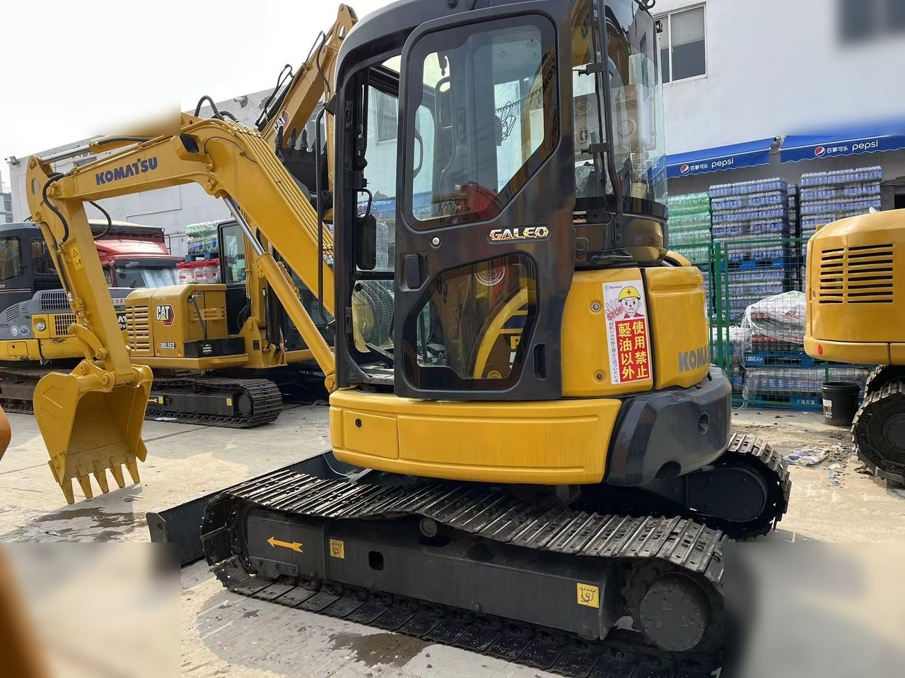 KOMATSU PC55MR-3 - Miniekskavator: foto 3 KOMATSU PC55MR-3 - Miniekskavator: foto 3