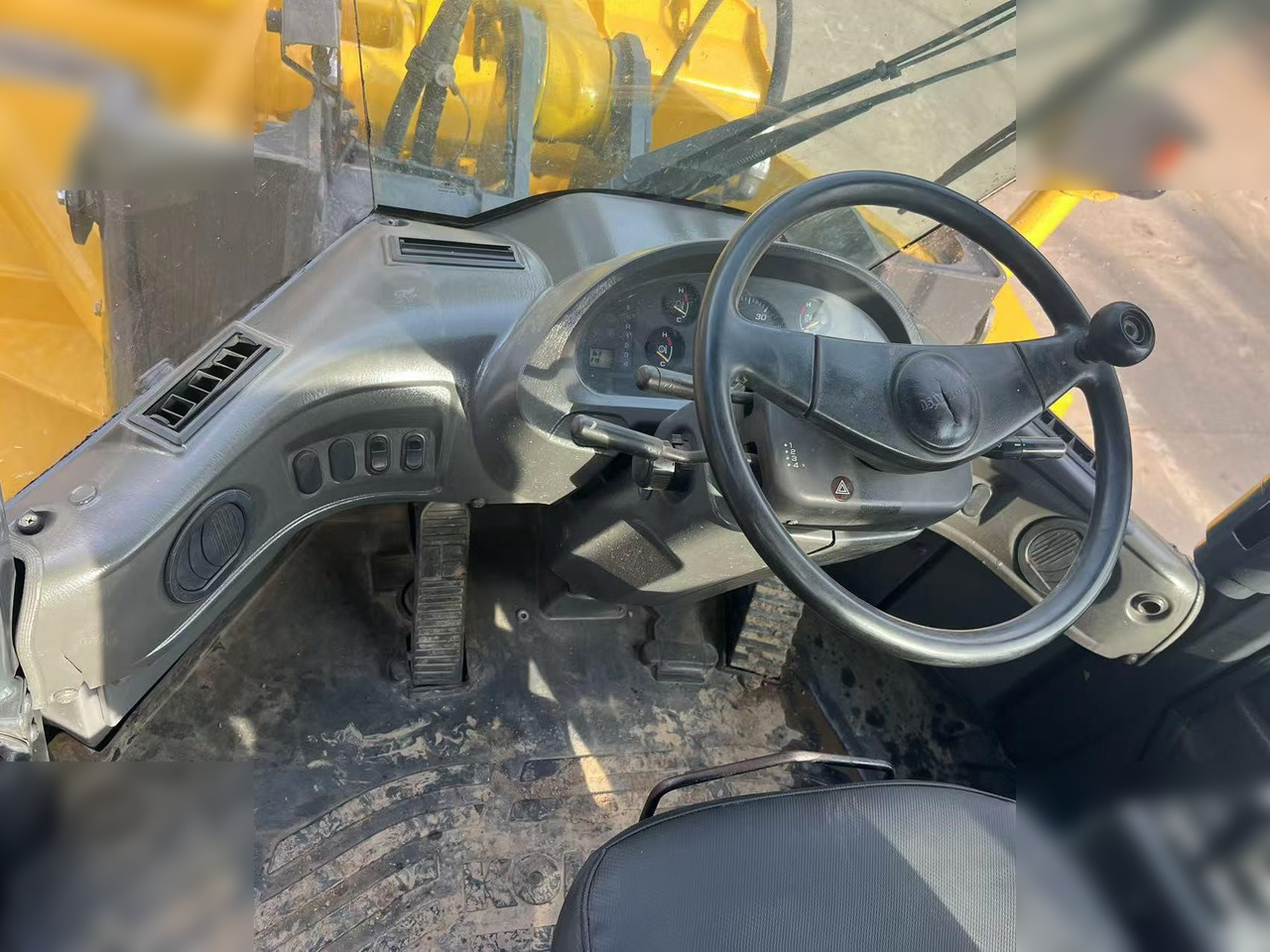 Lizingu i KOMATSU WA380-6 KOMATSU WA380-6: foto 7