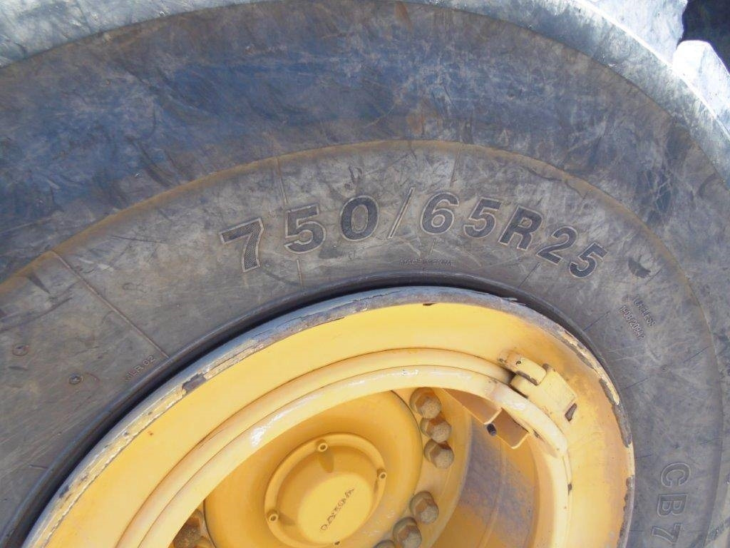 Volvo L110 H med optishift Fullutrustad med CDC-våg-kamr - Fadrom me goma: foto 1 Volvo L110 H med optishift Fullutrustad med CDC-våg-kamr - Fadrom me goma: foto 1