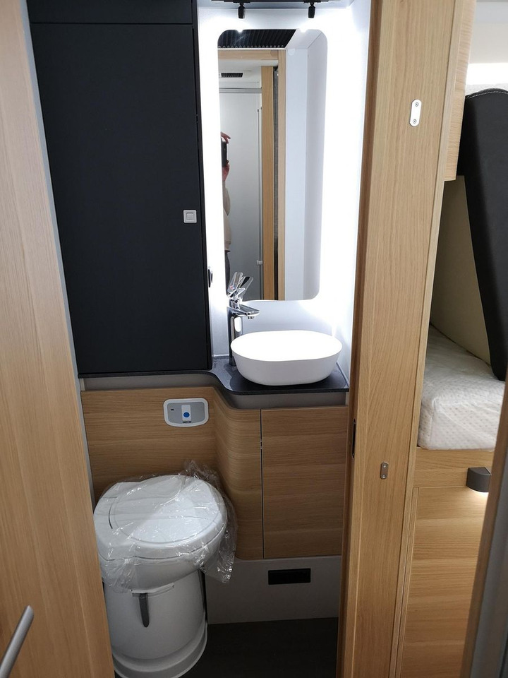 Kamper gjysmë i integruar Adria Coral ALL-IN 650 DL*SOLAR*MARKISE*NAVI*SOFORT*: foto 18