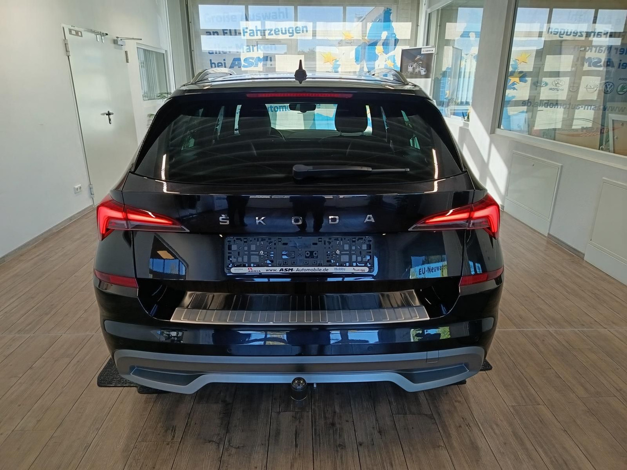 Skoda Kamiq Style 1,0 TSI DSG*AHK*LED*PDC*DAB*TEMP*SHZ - SUV: foto 5 Skoda Kamiq Style 1,0 TSI DSG*AHK*LED*PDC*DAB*TEMP*SHZ - SUV: foto 5