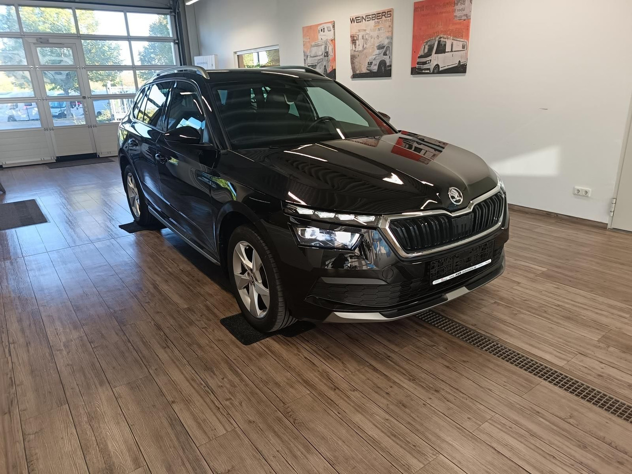 Skoda Kamiq Style 1,0 TSI DSG*AHK*LED*PDC*DAB*TEMP*SHZ - SUV: foto 3 Skoda Kamiq Style 1,0 TSI DSG*AHK*LED*PDC*DAB*TEMP*SHZ - SUV: foto 3