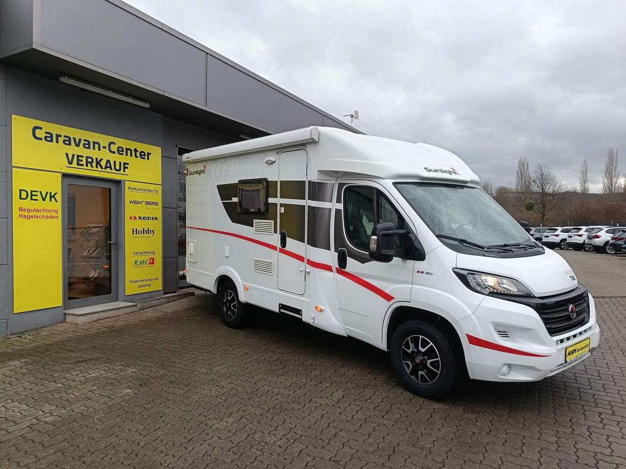 Sunlight T 58*MARKISE*SOLAR*SAT*TV*ROLLER TRÄGER - Kamper gjysmë i integruar: foto 2 Sunlight T 58*MARKISE*SOLAR*SAT*TV*ROLLER TRÄGER - Kamper gjysmë i integruar: foto 2