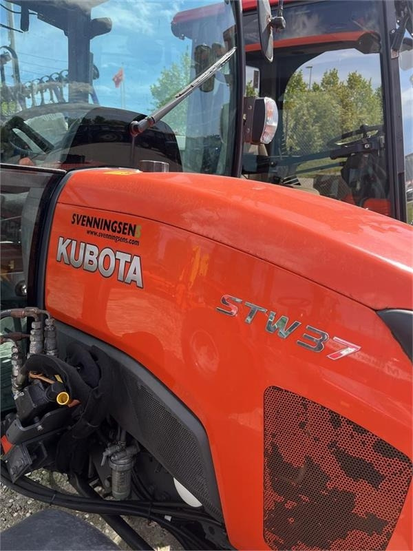 Kubota STW37 Kun 1145 timer - Traktor komunal: foto 5 Kubota STW37 Kun 1145 timer - Traktor komunal: foto 5