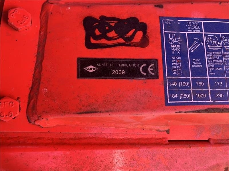 Kuhn Venta NC 4000 Combiliner - Mbjellëse e kombinuar në radhë: foto 3 Kuhn Venta NC 4000 Combiliner - Mbjellëse e kombinuar në radhë: foto 3