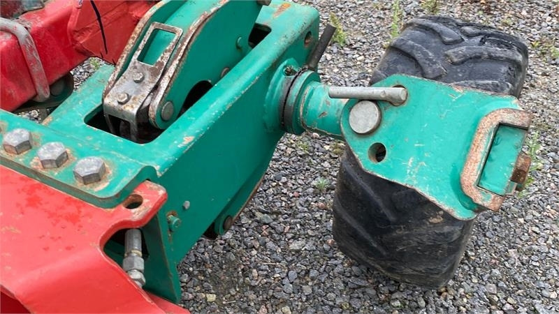 Kverneland EG 100-300-28 - Plug: foto 4 Kverneland EG 100-300-28 - Plug: foto 4