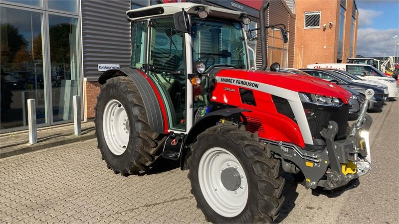 Massey Ferguson 3AL.95 Frontlift og PTO - Traktor: foto 2 Massey Ferguson 3AL.95 Frontlift og PTO - Traktor: foto 2