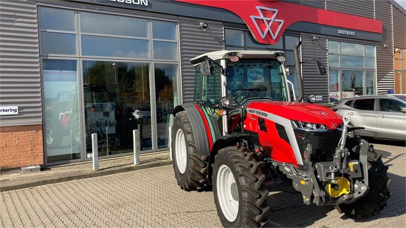 Massey Ferguson 3AL.95 Frontlift og PTO - Traktor: foto 3 Massey Ferguson 3AL.95 Frontlift og PTO - Traktor: foto 3