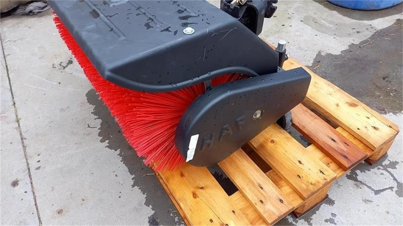 Nibbi 80cm Kost for Mak 4 og 5 - Traktor komunal: foto 4 Nibbi 80cm Kost for Mak 4 og 5 - Traktor komunal: foto 4