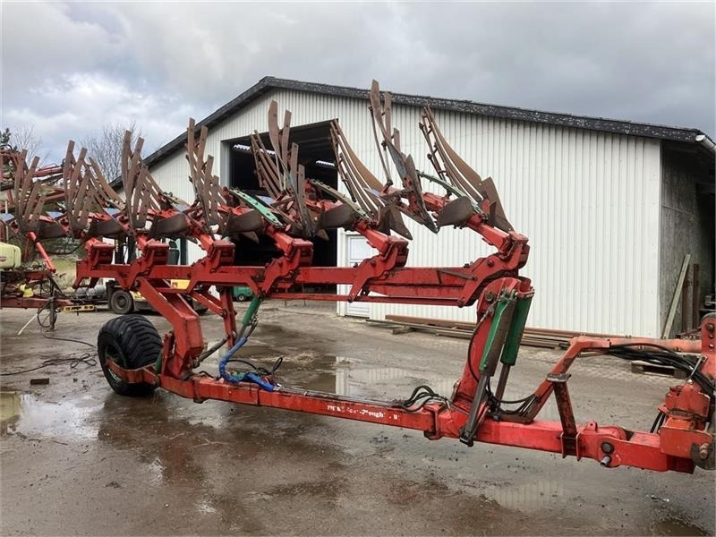 Scan-Agro 6 f. Risteplov - Plug: foto 4 Scan-Agro 6 f. Risteplov - Plug: foto 4