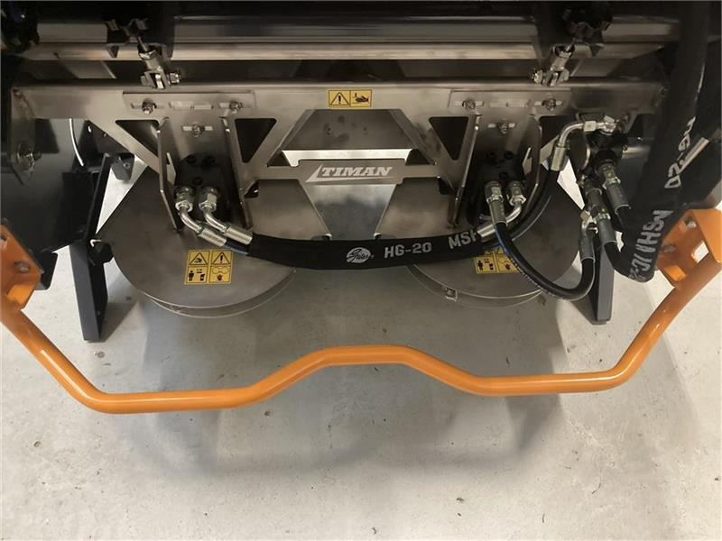 Timan CS-200 Combispreder 300 liter til traktor  - Shpërndarës rëre/ Kripe për Mjet bujqësor/ Special: foto 4 Timan CS-200 Combispreder 300 liter til traktor  - Shpërndarës rëre/ Kripe për Mjet bujqësor/ Special: foto 4