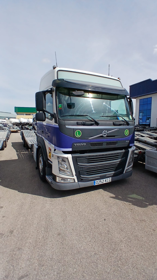 VOLVO FM 42 B3 500 - Kamion kabinë-shasi: foto 3 VOLVO FM 42 B3 500 - Kamion kabinë-shasi: foto 3