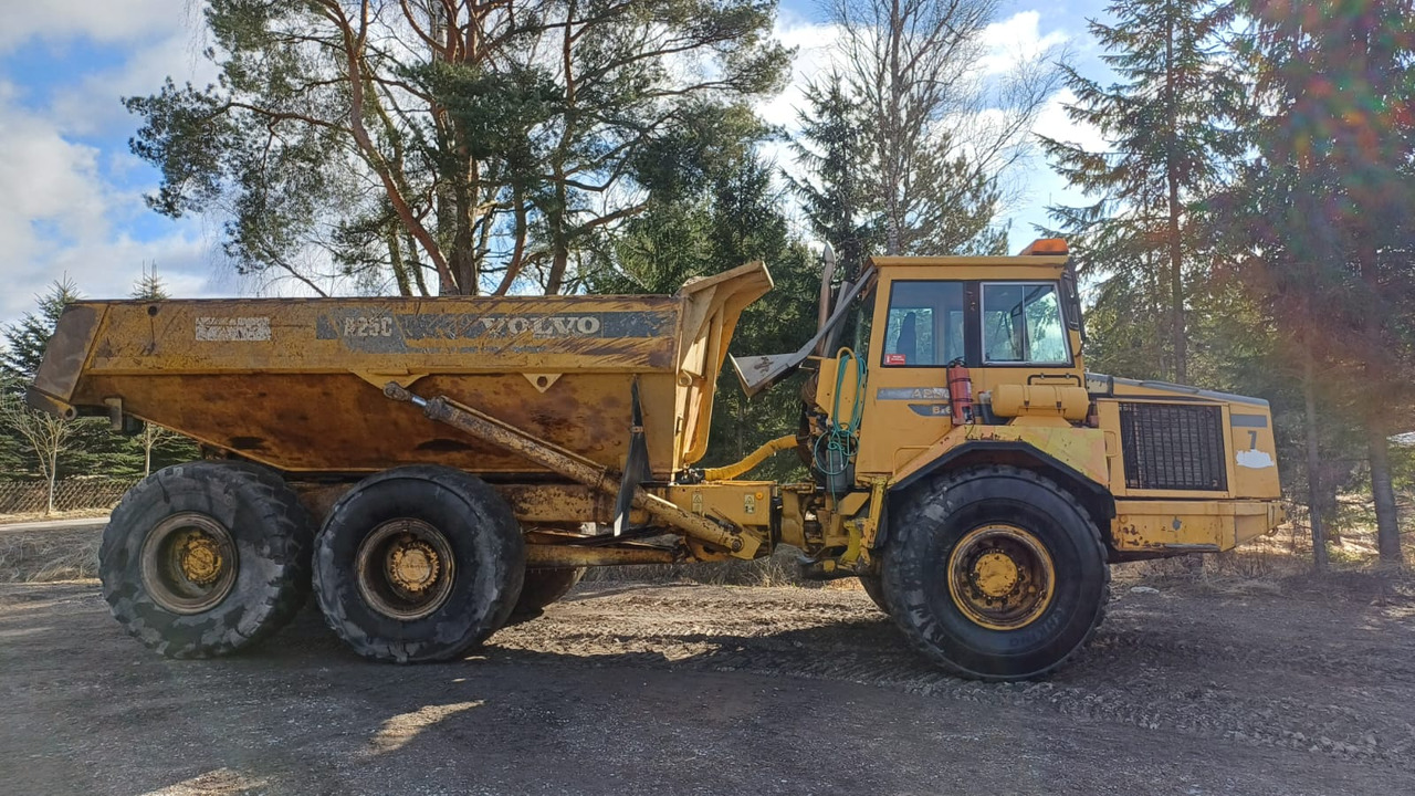 Volvo A25C 6X6 - Shkarkues teleskopik: foto 5 Volvo A25C 6X6 - Shkarkues teleskopik: foto 5