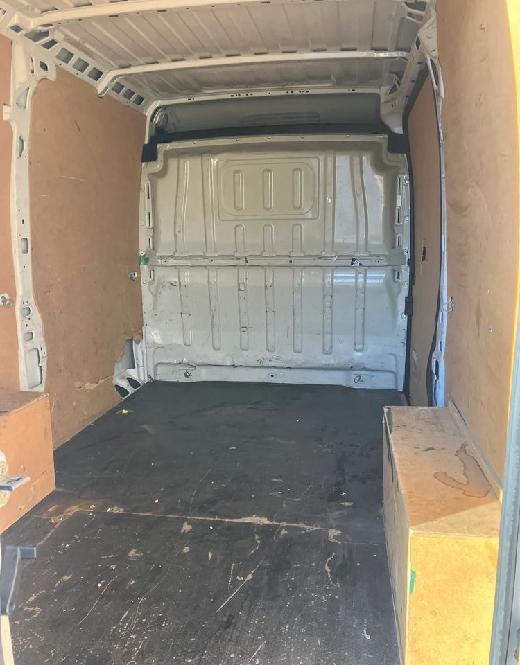 Fiat FIAT DUCATO L2H2 blaszak - Furgon: foto 5 Fiat FIAT DUCATO L2H2 blaszak - Furgon: foto 5