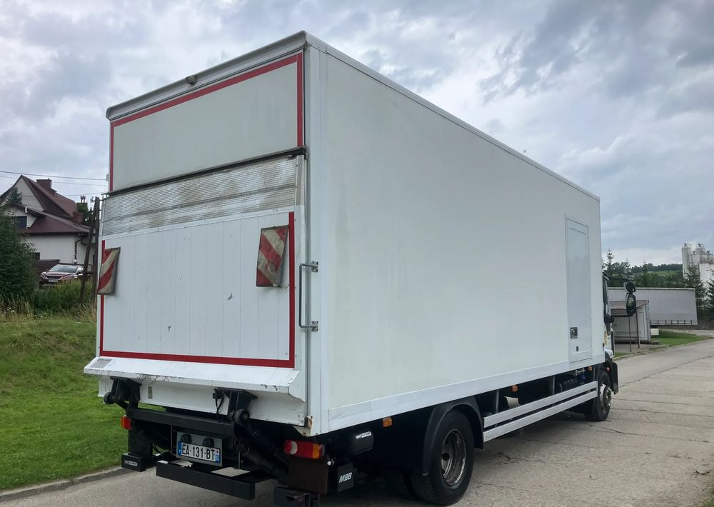 Iveco IVECO 1621 kurierka kontener EURO6 - Kamion vagonetë: foto 3 Iveco IVECO 1621 kurierka kontener EURO6 - Kamion vagonetë: foto 3