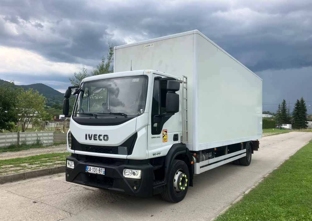 Iveco IVECO 1621 kurierka kontener EURO6 - Kamion vagonetë: foto 1 Iveco IVECO 1621 kurierka kontener EURO6 - Kamion vagonetë: foto 1
