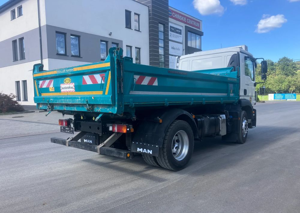 MAN MAN TGM 18.290 kiper MEILLER wywrotka blokada mostu - Kamion vetëshkarkues: foto 4 MAN MAN TGM 18.290 kiper MEILLER wywrotka blokada mostu - Kamion vetëshkarkues: foto 4