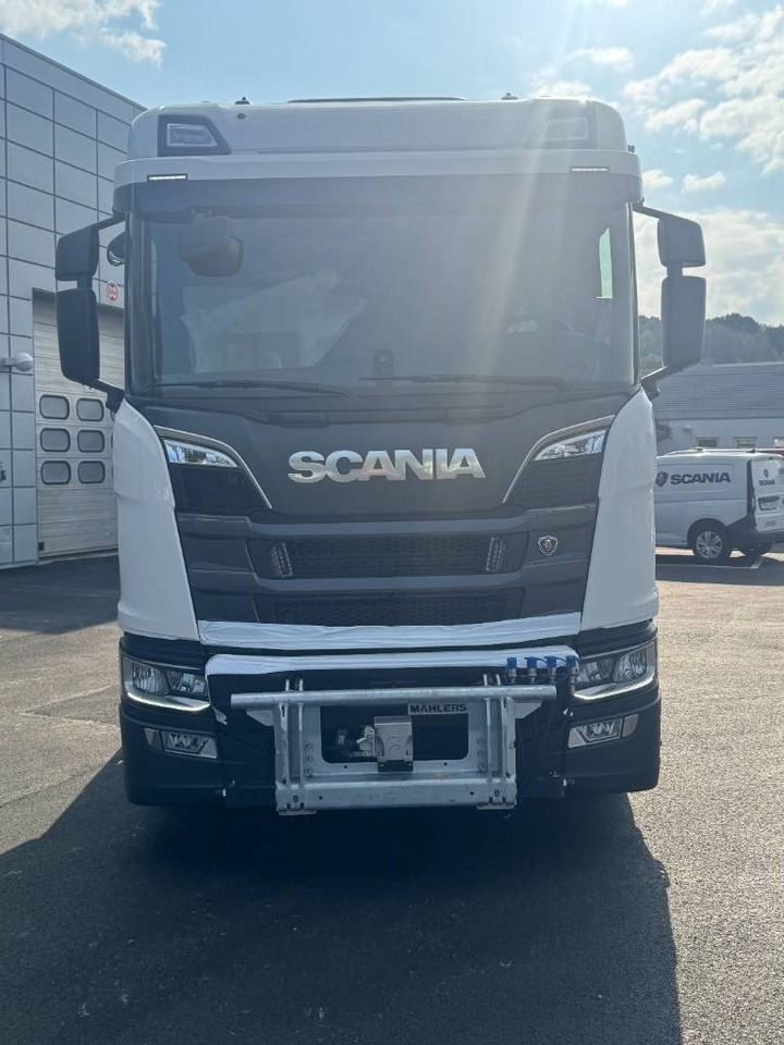 Scania R 580 8x4*4 Joab med frontplog & sidoplogsfäste - Kamion vetëngarkues: foto 2 Scania R 580 8x4*4 Joab med frontplog & sidoplogsfäste - Kamion vetëngarkues: foto 2