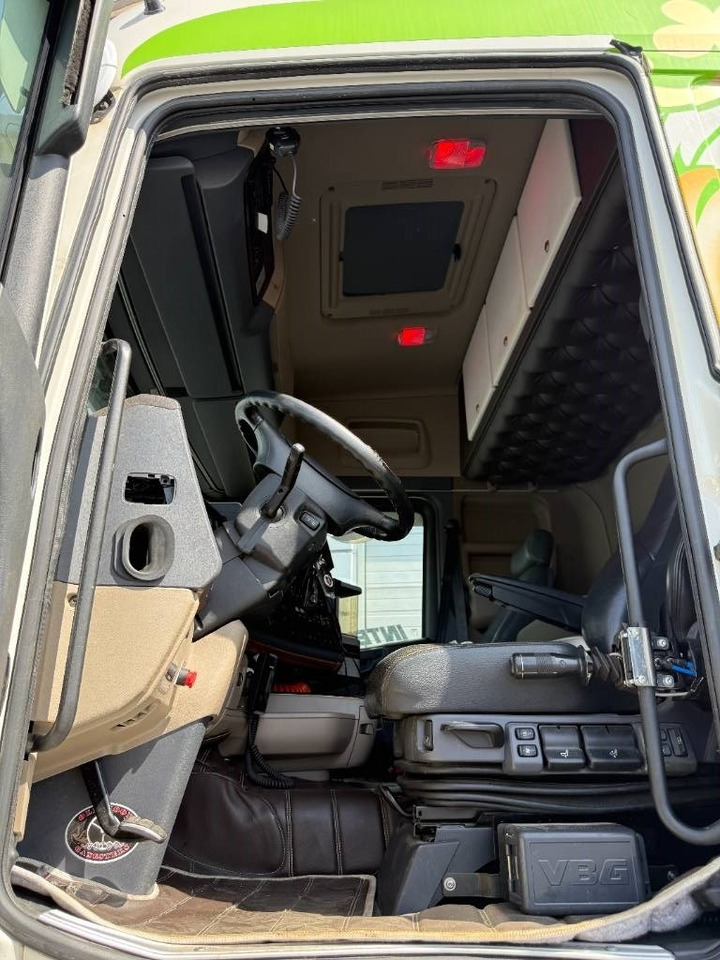 Scania R520LB8X4*4HNB - Kamion vetëngarkues: foto 5 Scania R520LB8X4*4HNB - Kamion vetëngarkues: foto 5