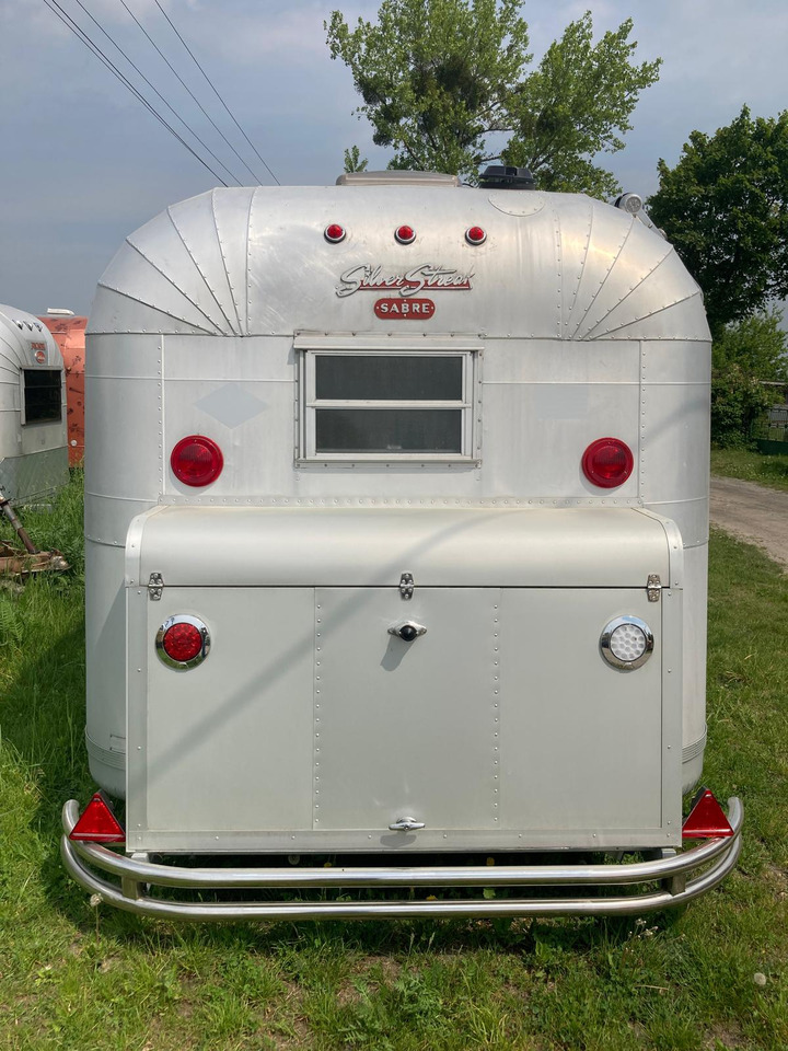 1968 Airstream Silver Streak 1968 Airstream Silver Streak – Fully Rebuilt Vintage Travel Trailer - Rulot: foto 5 1968 Airstream Silver Streak 1968 Airstream Silver Streak – Fully Rebuilt Vintage Travel Trailer - Rulot: foto 5