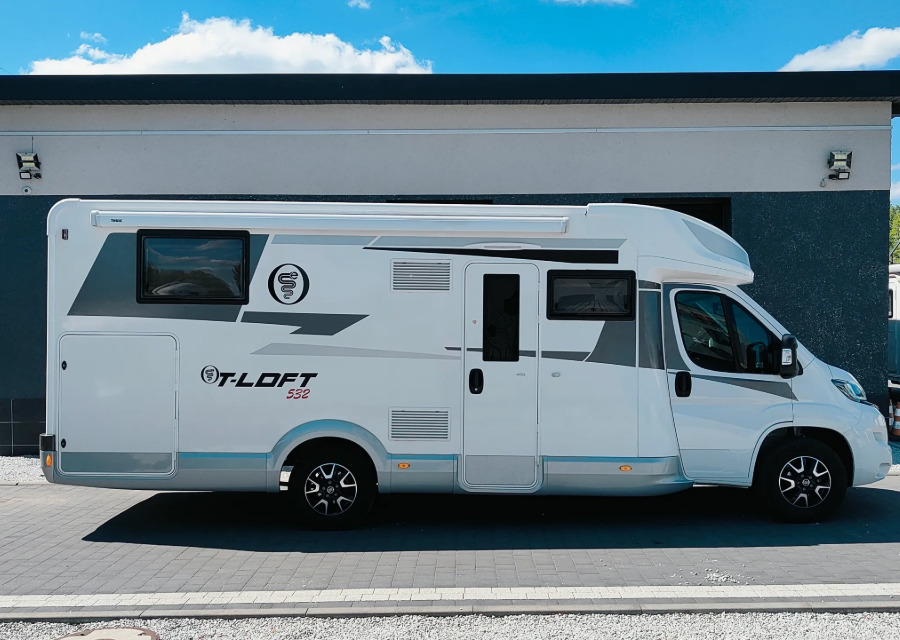 Elnagh Elnagh T-Loft 532 WINTER Alarm Solar Camera Air Conditioning Truma Diesel E Awning Remis Retrofitted - Furgon kampingu: foto 3 Elnagh Elnagh T-Loft 532 WINTER Alarm Solar Camera Air Conditioning Truma Diesel E Awning Remis Retrofitted - Furgon kampingu: foto 3
