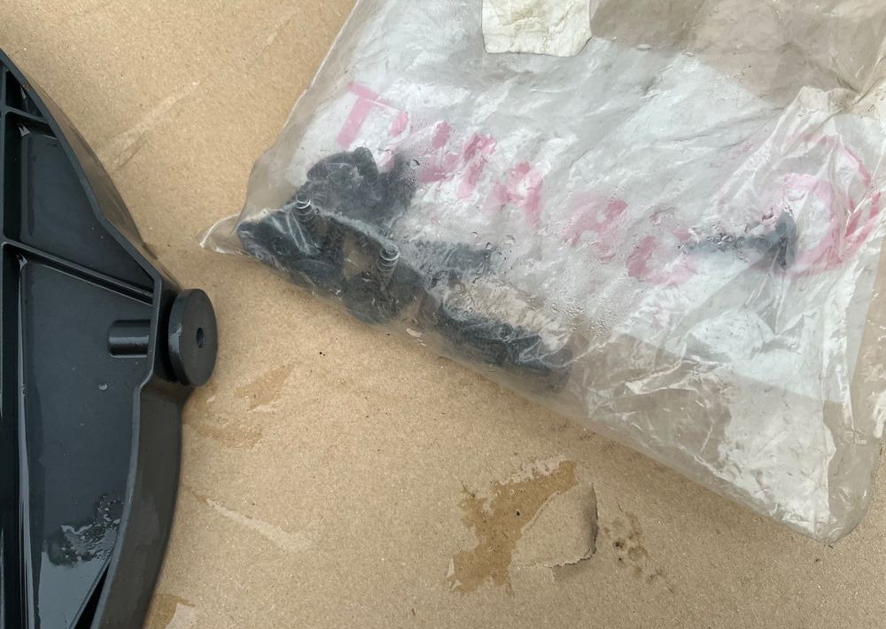 Blenda przeciwsłoneczna MAN TGL euro 6 kompletna daszek - Trupi dhe të jashtme për Kamioni: foto 3 Blenda przeciwsłoneczna MAN TGL euro 6 kompletna daszek - Trupi dhe të jashtme për Kamioni: foto 3