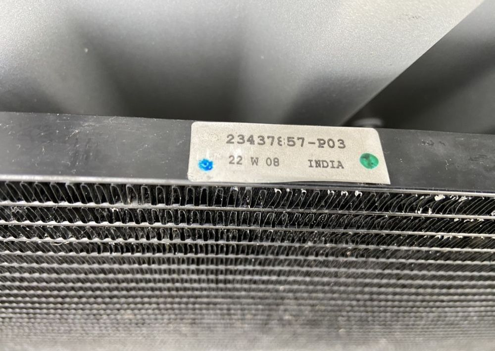 Chłodnica klimatyzacji Renault Range T Gama euro 6 skraplacz - Radiatori për Veturë: foto 2 Chłodnica klimatyzacji Renault Range T Gama euro 6 skraplacz - Radiatori për Veturë: foto 2