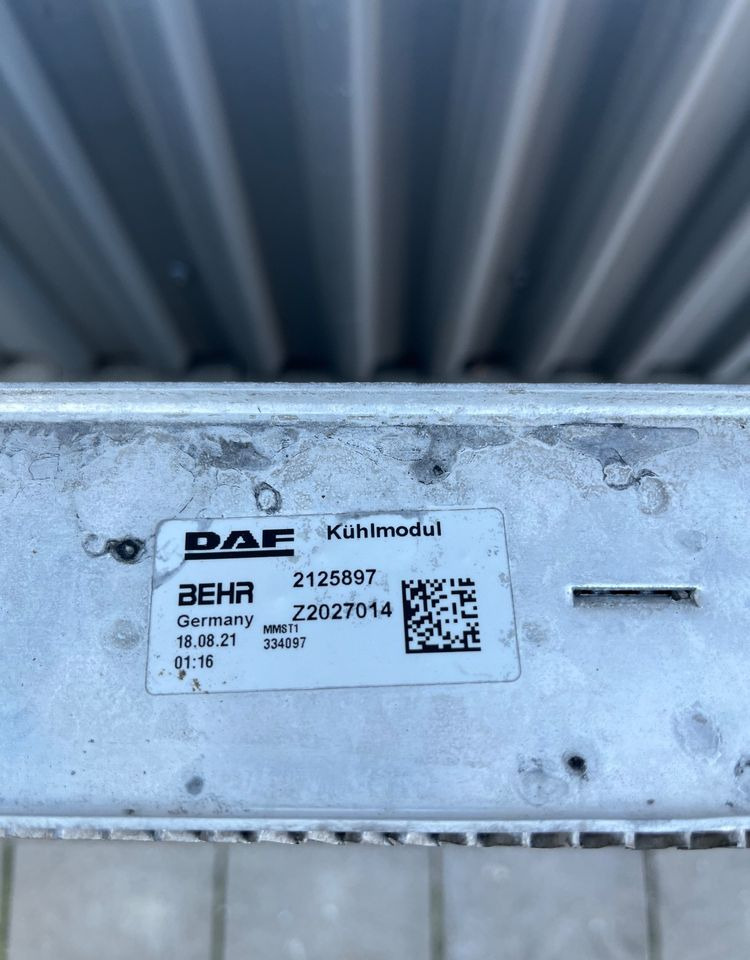 Intercooler DAF XF 106 euro 6 lift chłodnica powietrza 2021 - Sistemi i ftohjes për Kamioni: foto 3 Intercooler DAF XF 106 euro 6 lift chłodnica powietrza 2021 - Sistemi i ftohjes për Kamioni: foto 3