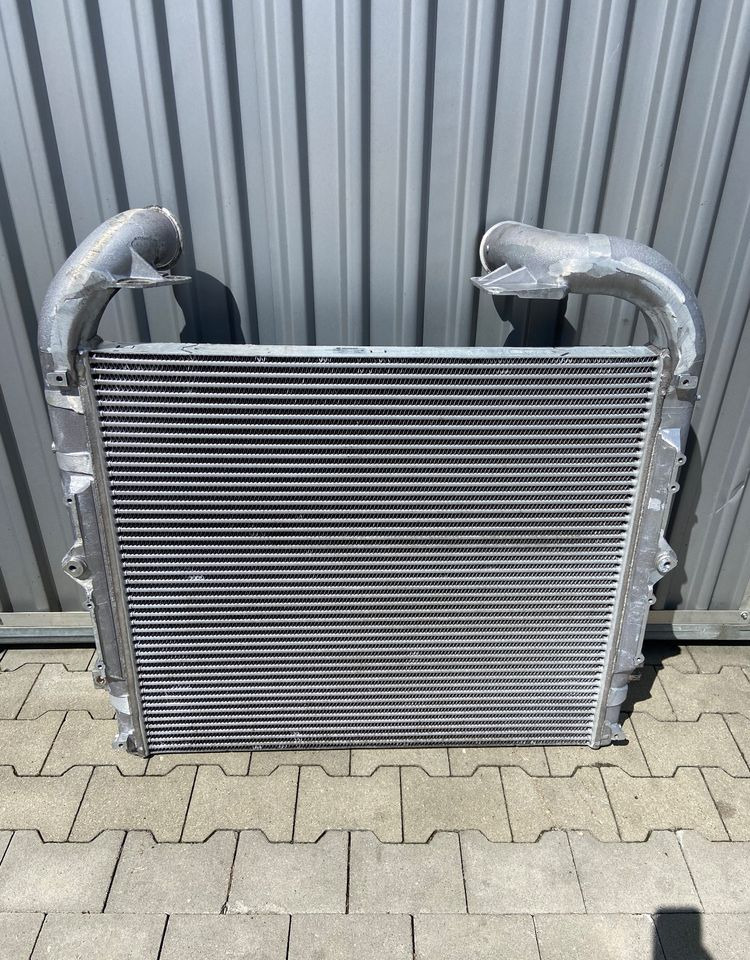 Intercooler Scania G euro 6 chłodnica powietrza 1902444 - Ftohësi i ndërmjetëm për Kamioni: foto 2 Intercooler Scania G euro 6 chłodnica powietrza 1902444 - Ftohësi i ndërmjetëm për Kamioni: foto 2