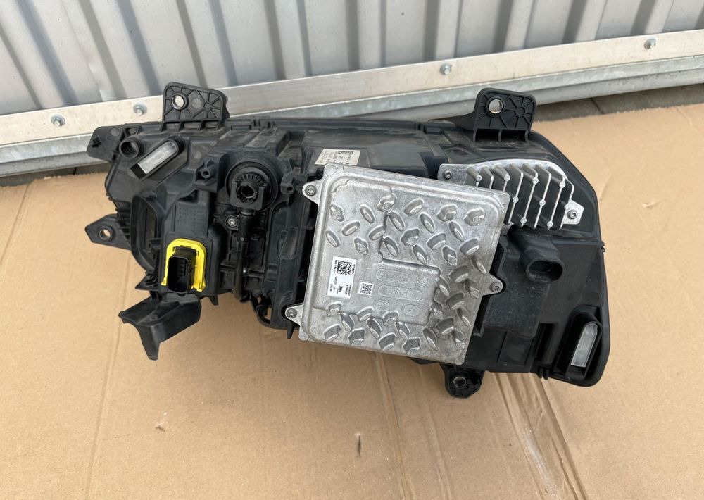 Lamp LED DAF XG XG+ XF prawa reflektor oryginał - Dritat/ Ndriçimi për Kamioni: foto 2 Lamp LED DAF XG XG+ XF prawa reflektor oryginał - Dritat/ Ndriçimi për Kamioni: foto 2