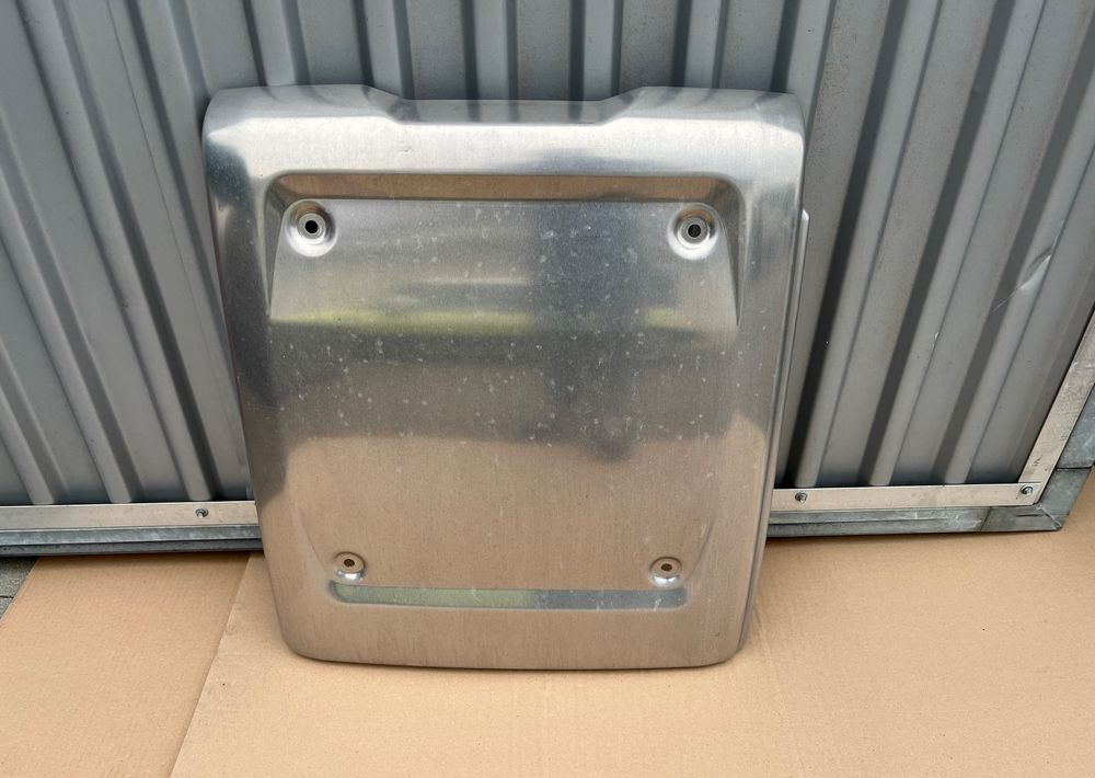 NOWA osłona katalizatora DAF XF 106 euro 6 lift pokrywa dekiel - Sistemi i shkarkimit për Kamioni: foto 1 NOWA osłona katalizatora DAF XF 106 euro 6 lift pokrywa dekiel - Sistemi i shkarkimit për Kamioni: foto 1